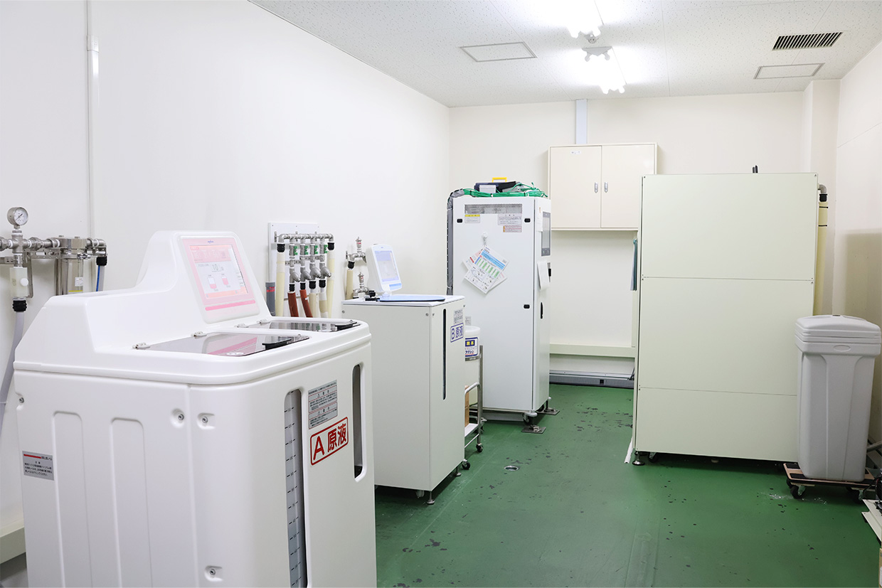 清浄な透析液を支える高性能設備