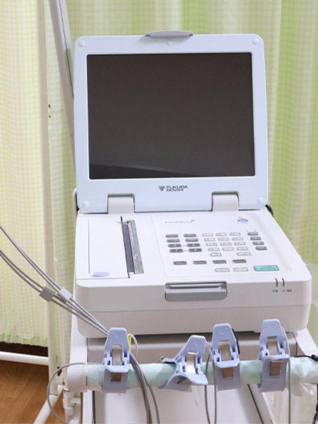 心電図・血圧脈波検査装置